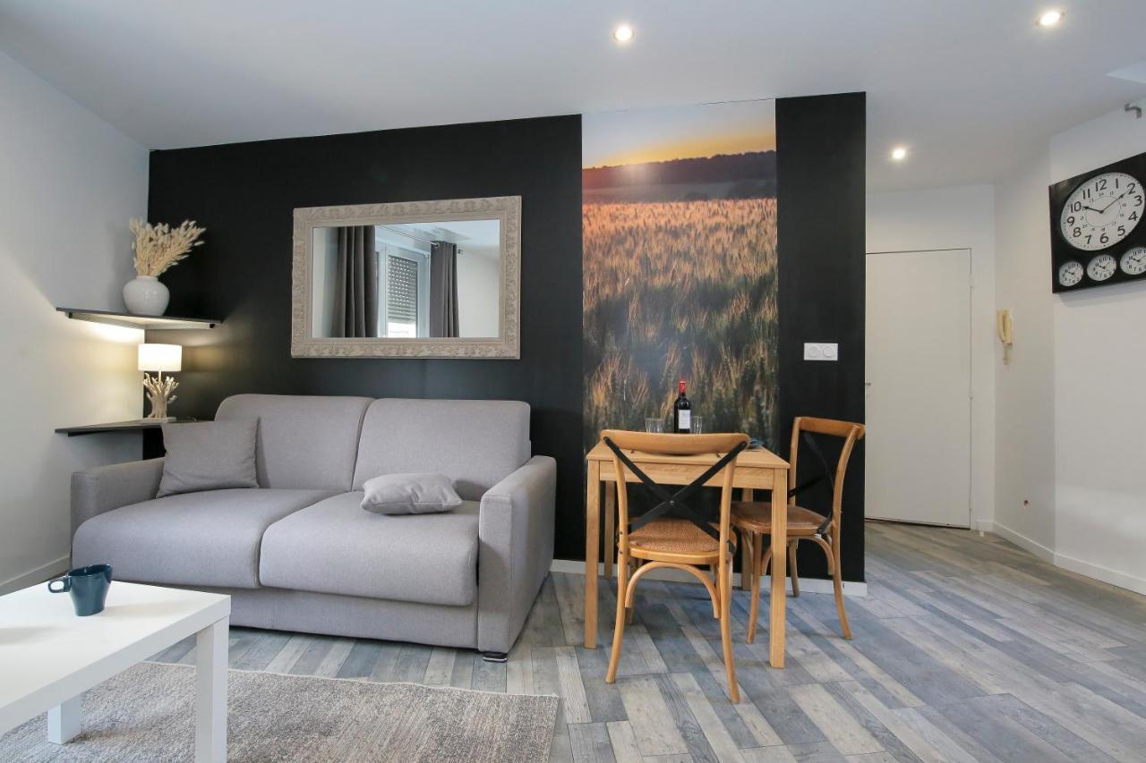 Les Champs, T2 Hypercentre Chic Et Cosy Wifi Par Sovalfi Apartment Vila Velha Exterior foto